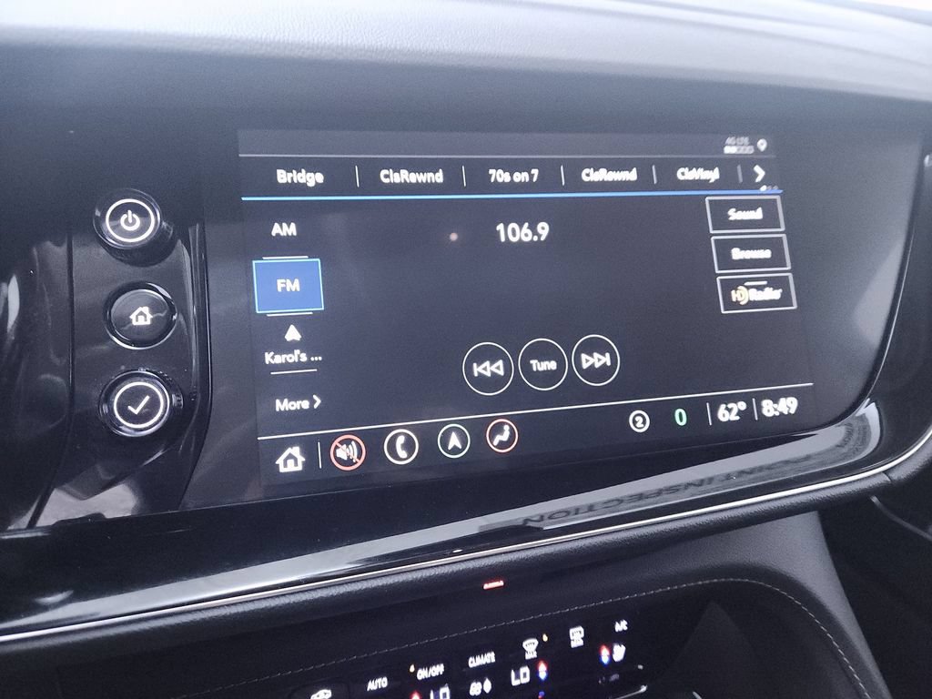 Used 2023 Buick Envision Avenir AWD/4WD image 18