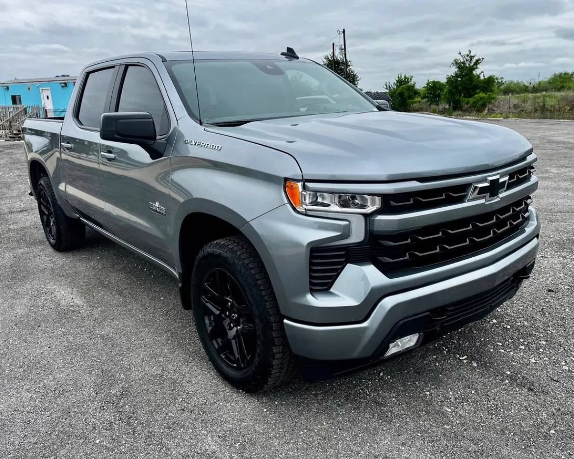 Used 2026 Chevrolet Silverado 1500 RST w/ Texas Edition Plus AWD/4WD image 2