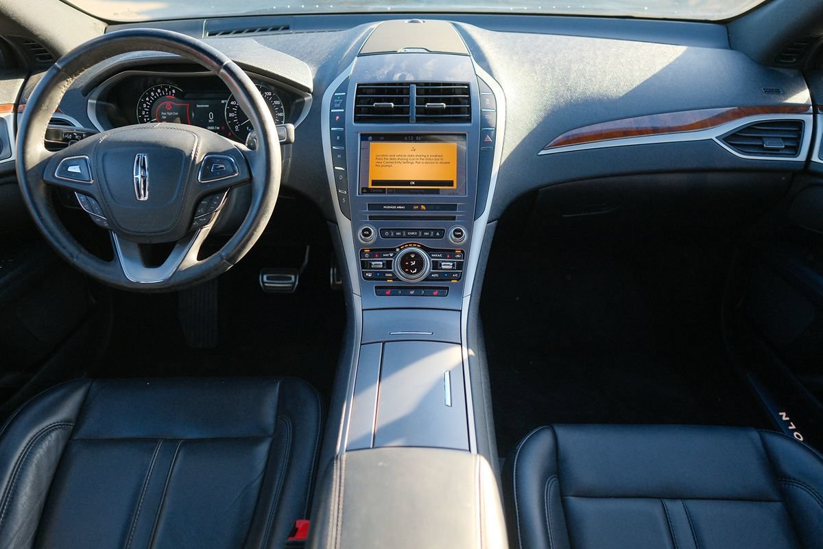 Used 2019 Lincoln MKZ Reserve w/ Reserve Plus Package FWD image 12
