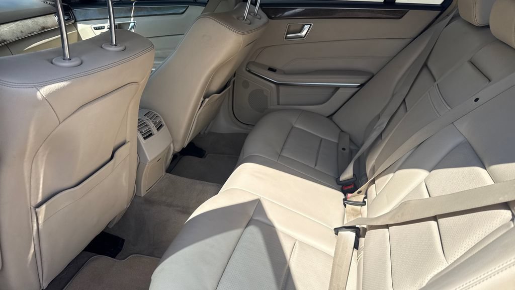 Used 2014 Mercedes-Benz E 350 Sedan image 10