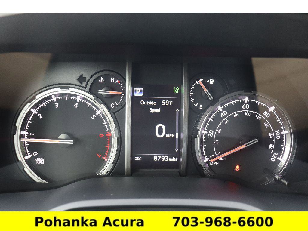 Used 2024 Toyota 4Runner TRD Off-Road Premium image 9