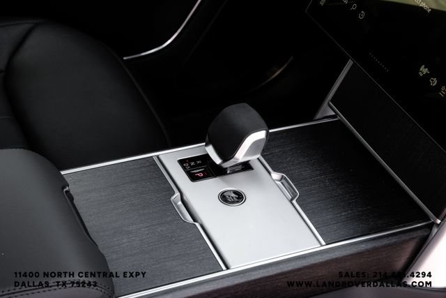 New 2026 Land Rover Range Rover Long Wheelbase SE AWD/4WD image 29