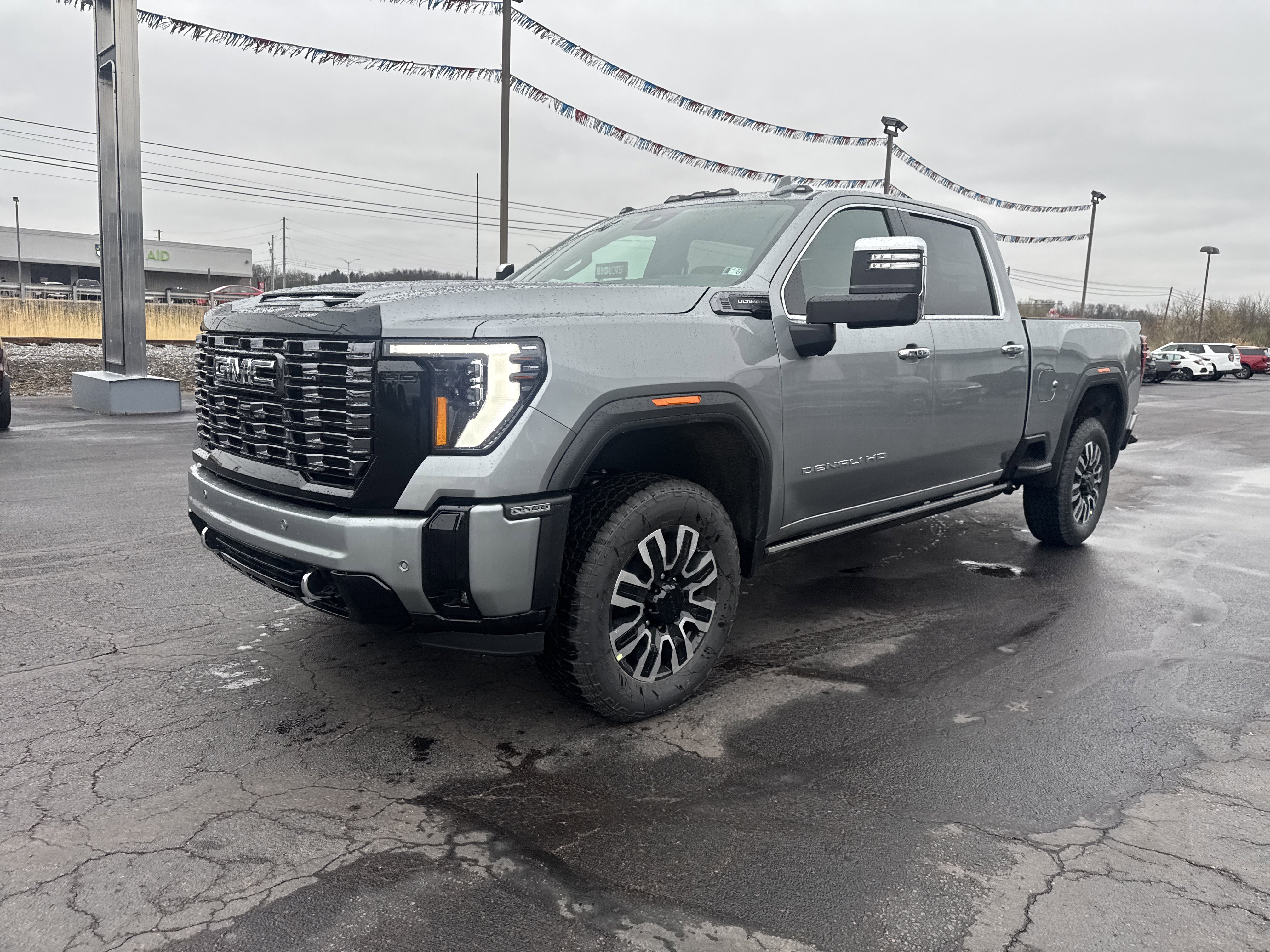 New 2026 GMC Sierra 2500 Denali Ultimate AWD/4WD image 8