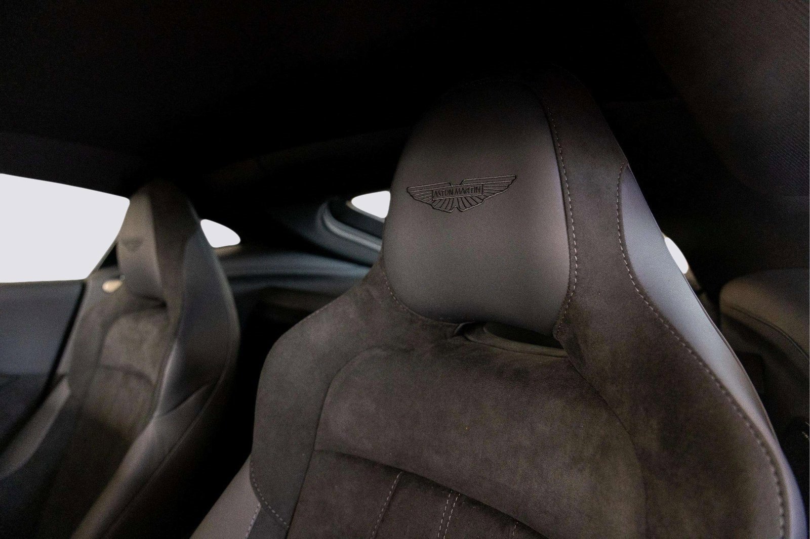 New 2026 Aston Martin V8 Vantage Coupe image 29