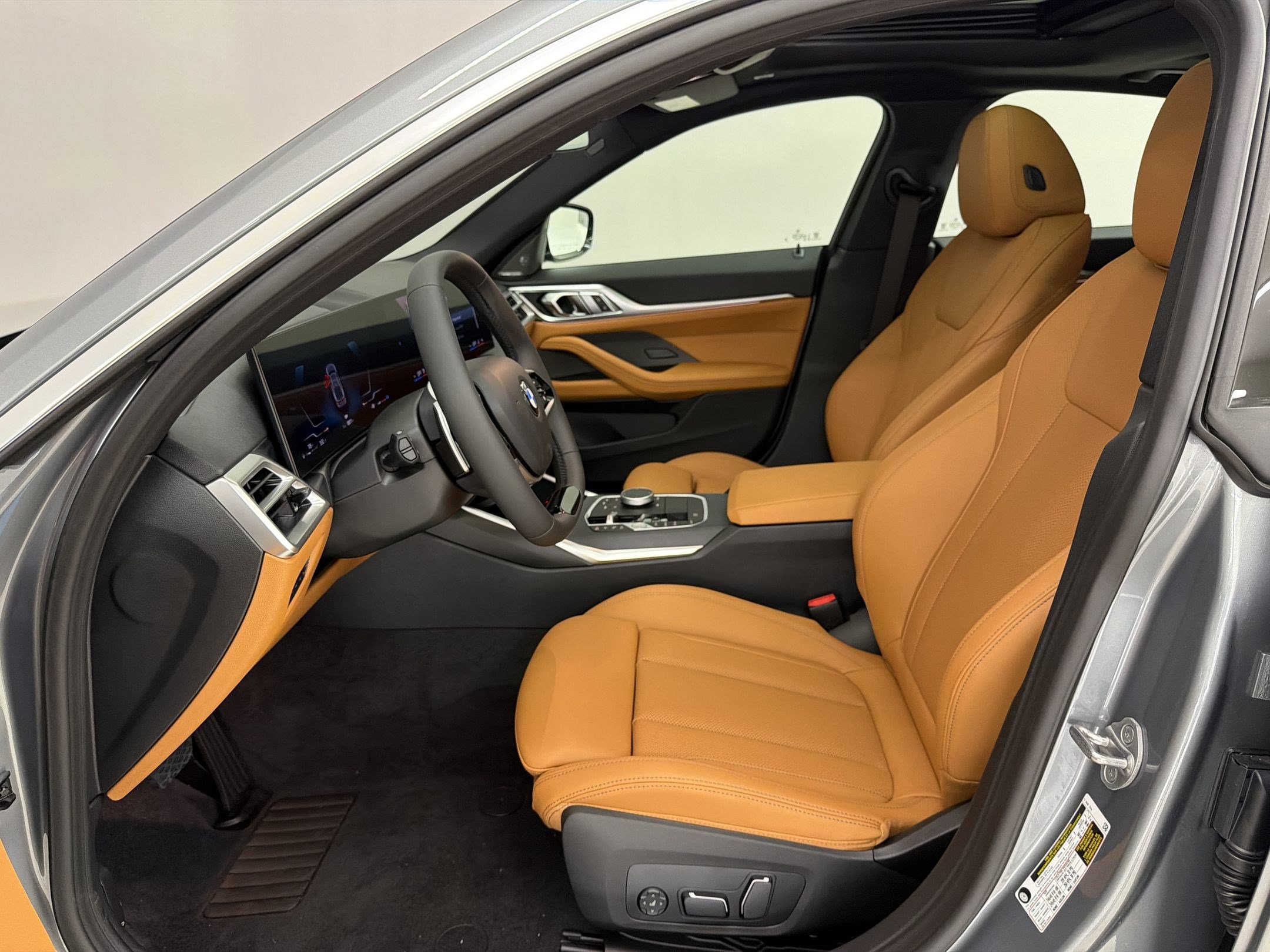 New 2026 BMW 430i w/ Premium Package RWD image 5