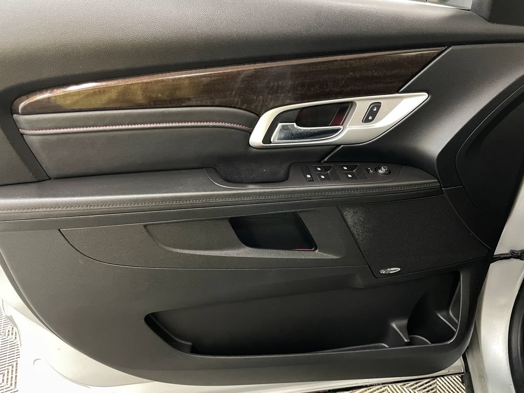 Used 2016 GMC Terrain Denali FWD image 23