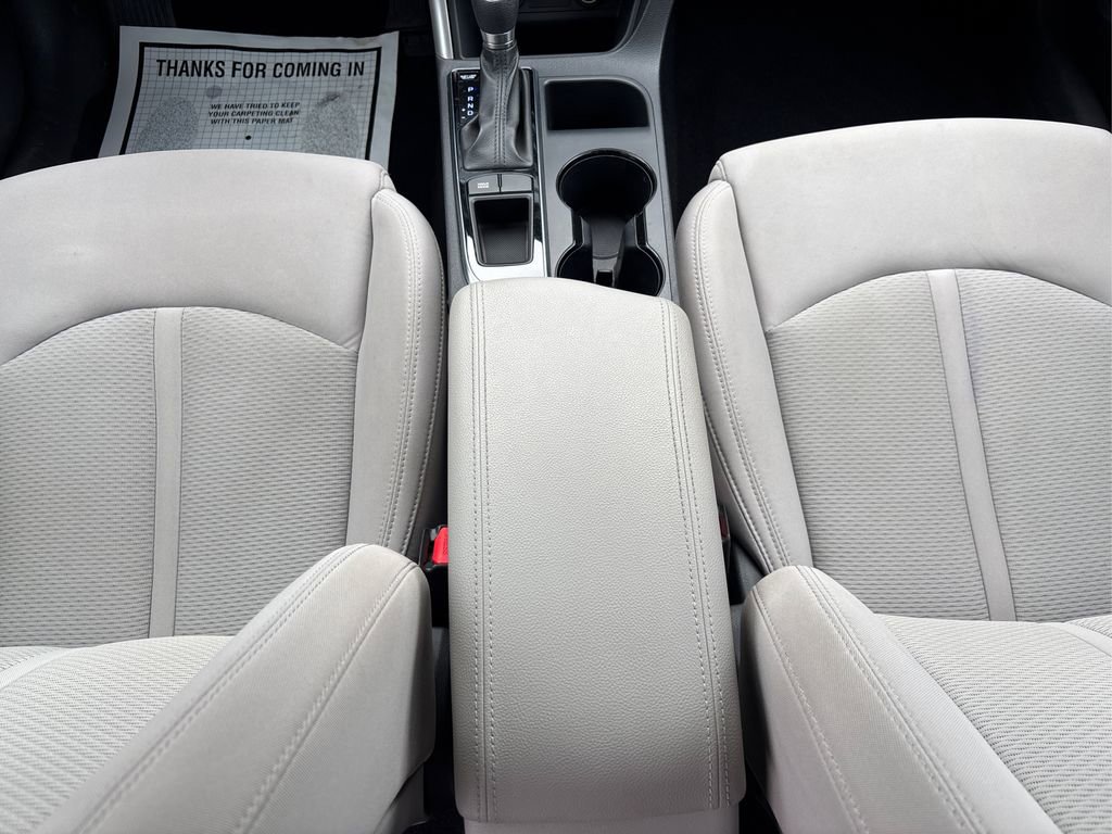 Used 2015 Hyundai Sonata SE w/ Option Group 09 FWD image 19