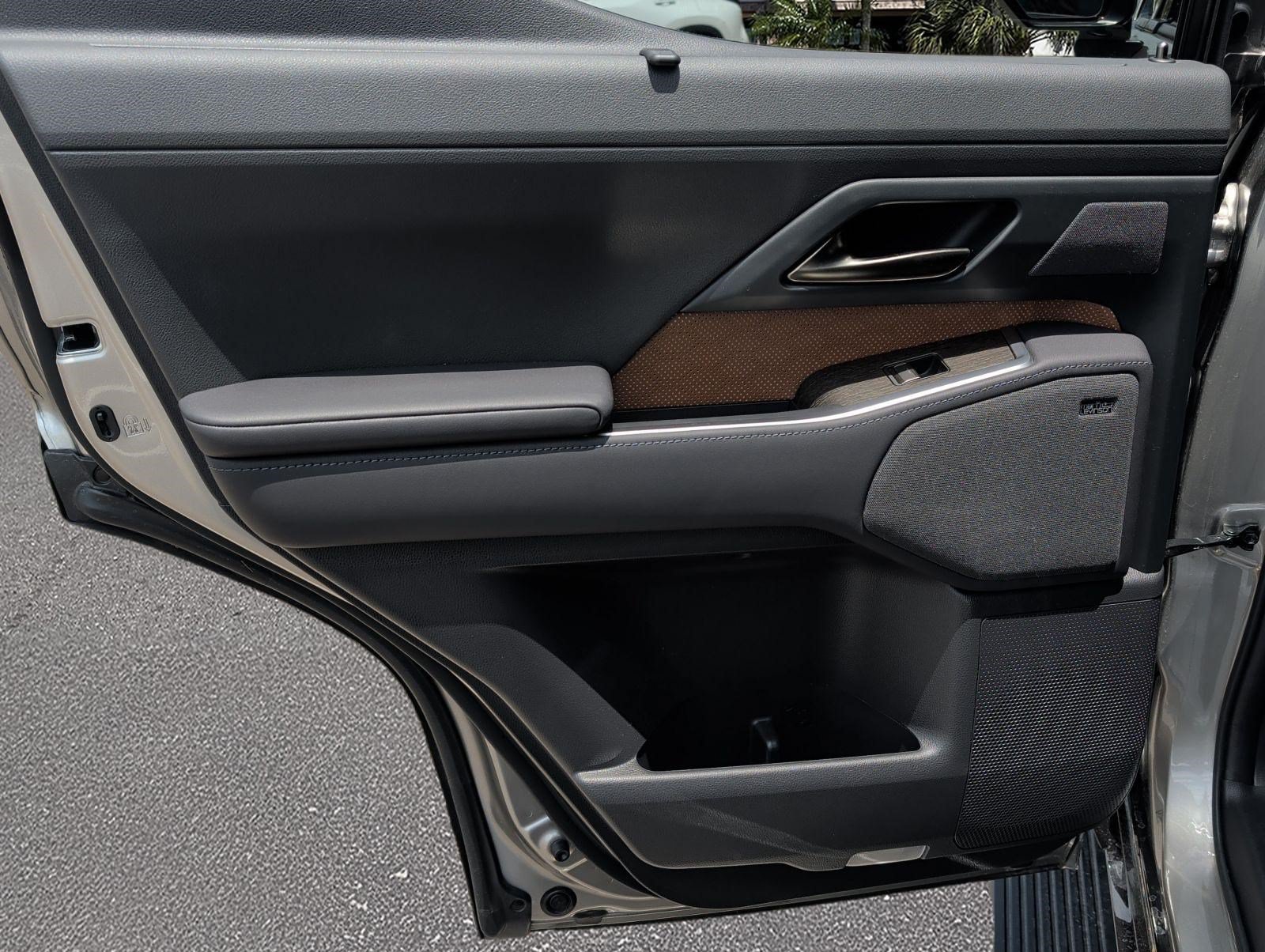 Certified 2025 Lexus GX 550 AWD/4WD image 24