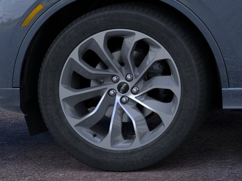 New 2026 Lincoln Aviator AWD w/ Jet Appearance Package image 19
