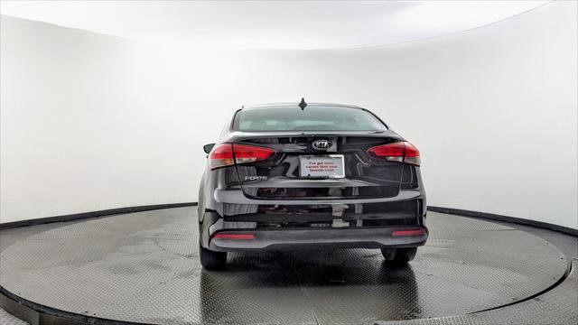 Used 2017 Kia Forte LX FWD image 7