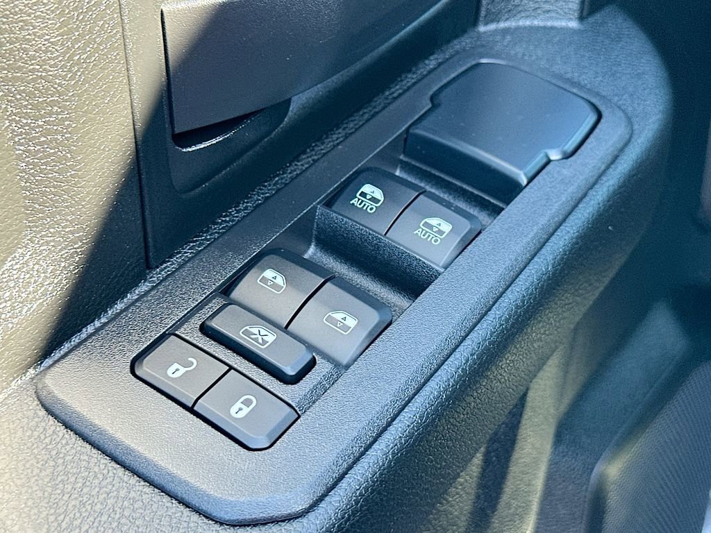 Used 2025 RAM 2500 Tradesman image 18