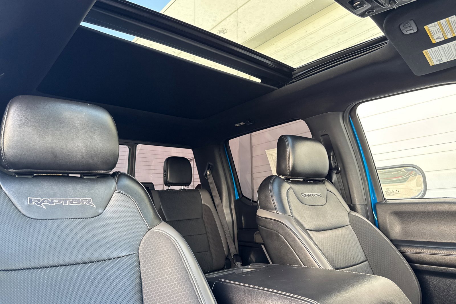 Used 2019 Ford F150 Raptor w/ Equipment Group 802A Luxury image 17