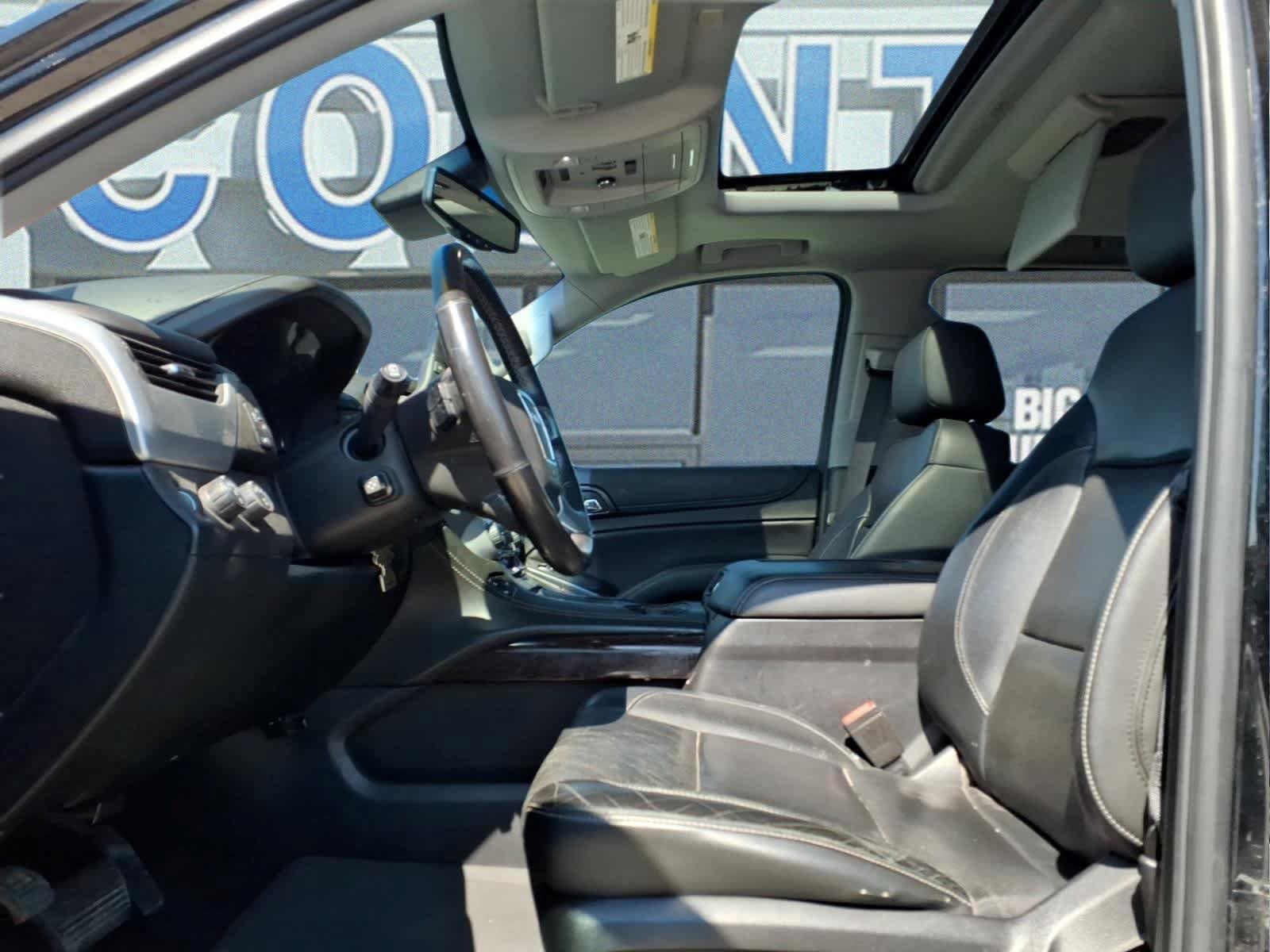 Used 2018 GMC Yukon SLT w/ Premium Edition AWD/4WD image 13