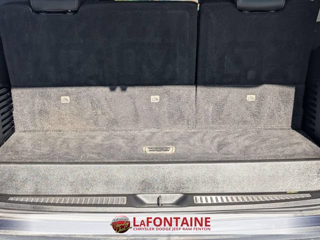 Used 2018 Chevrolet Tahoe LT w/ Luxury Package AWD/4WD image 30