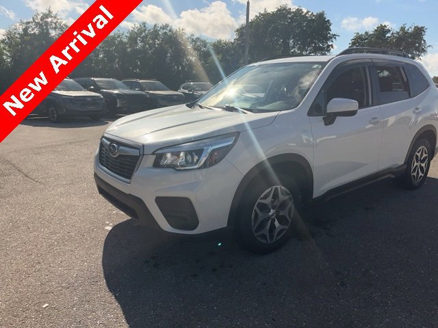 Used 2020 Subaru Forester Premium image 2