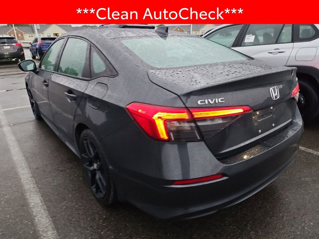 Used 2023 Honda Civic Sport image 4