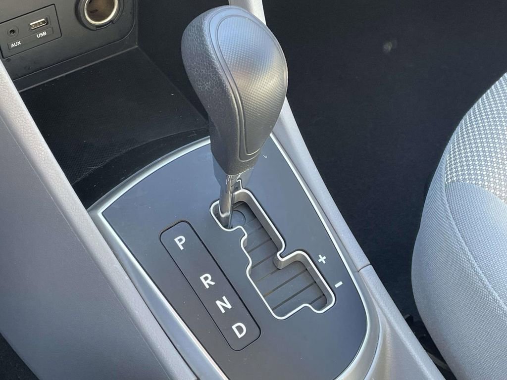 Used 2014 Hyundai Accent GS image 22