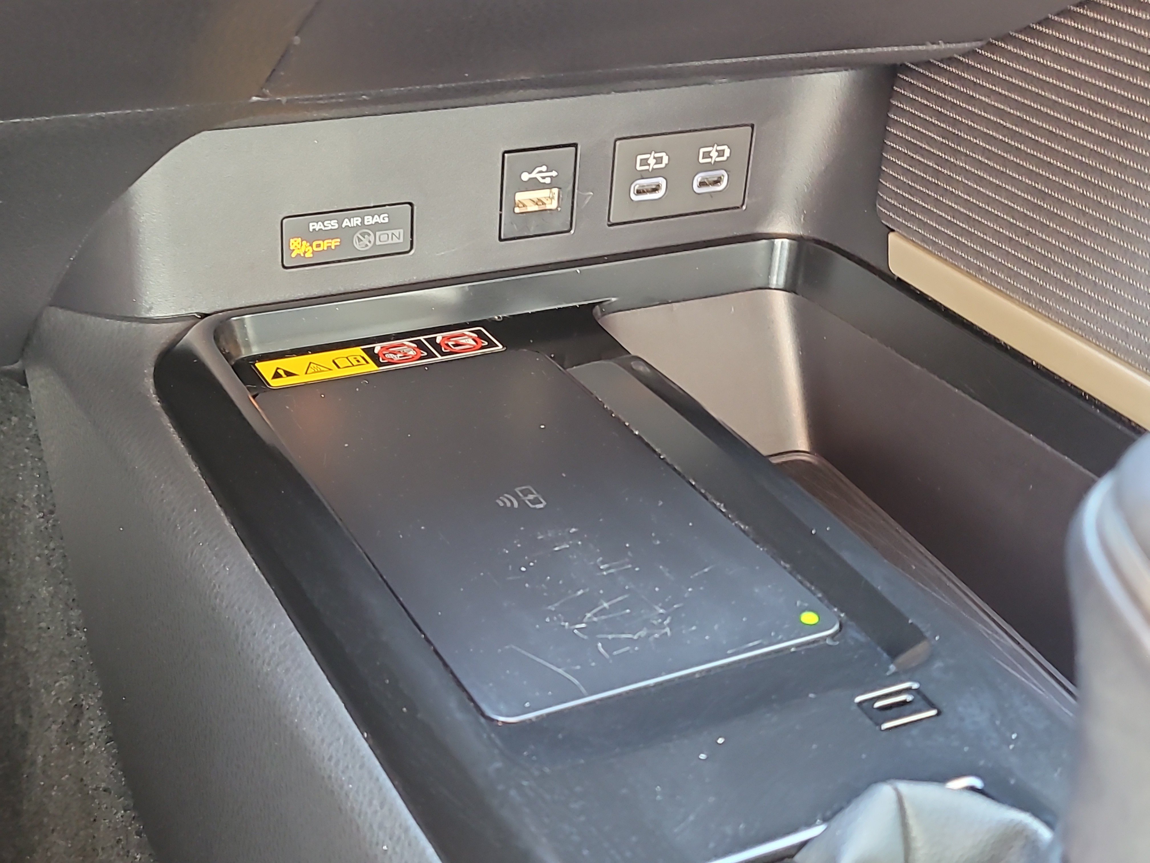 Certified 2025 Toyota Camry SE FWD image 24