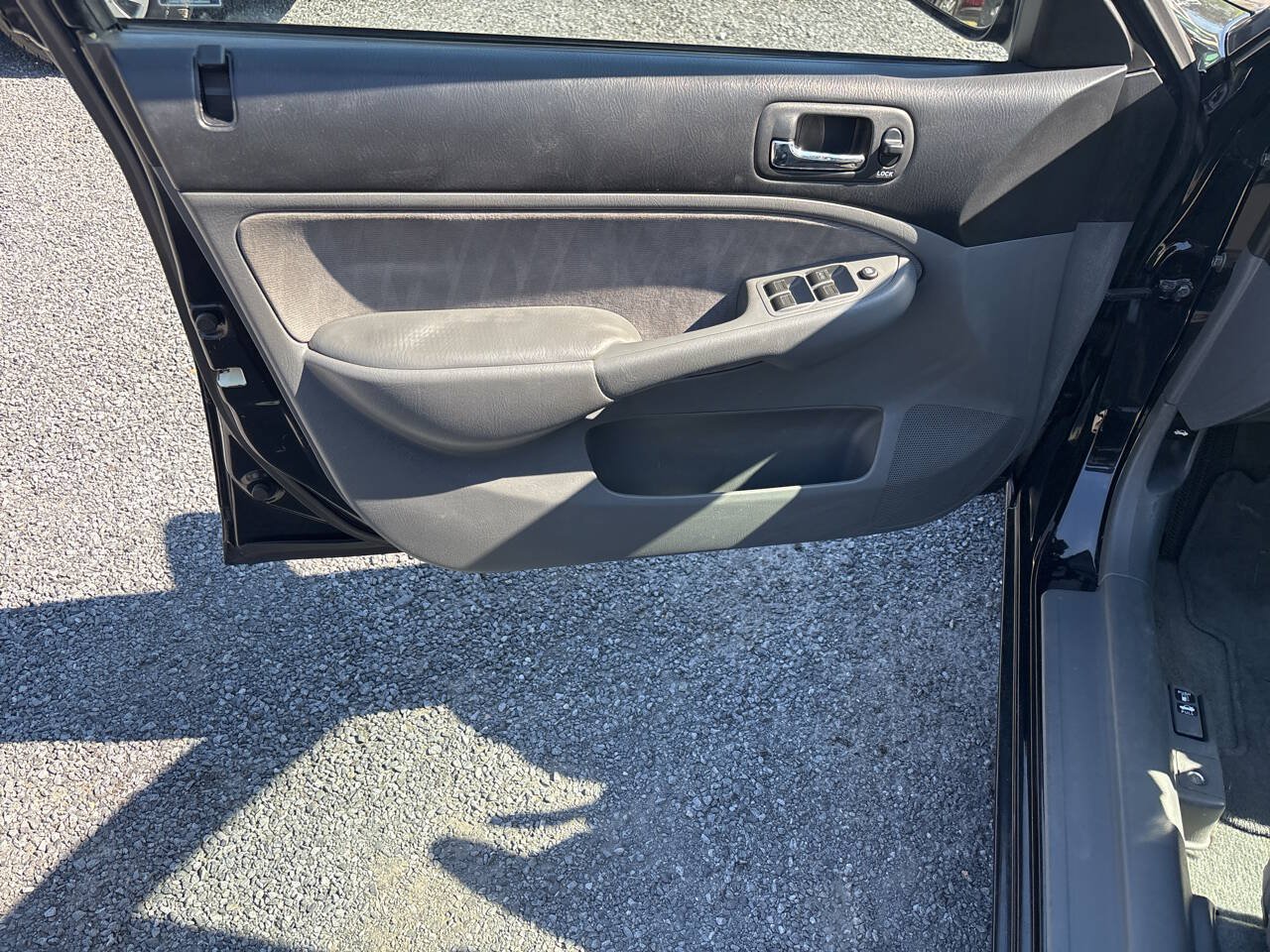 Used 2003 Honda Civic LX image 9