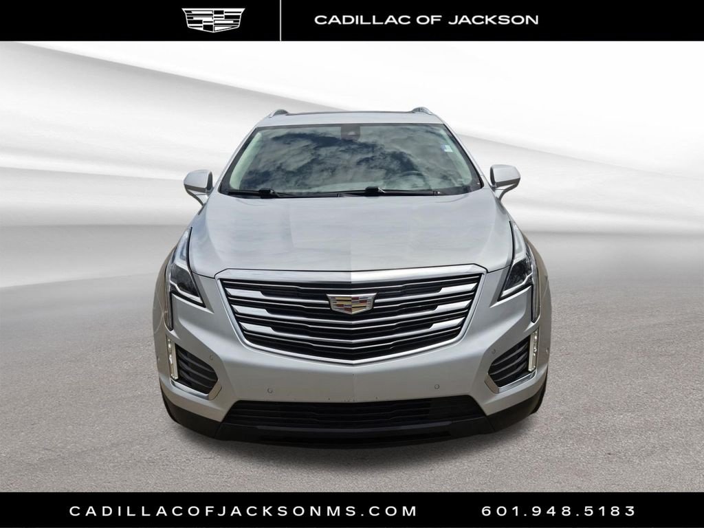 Used 2017 Cadillac XT5 Premium Luxury w/ Driver Assist Package FWD image 24