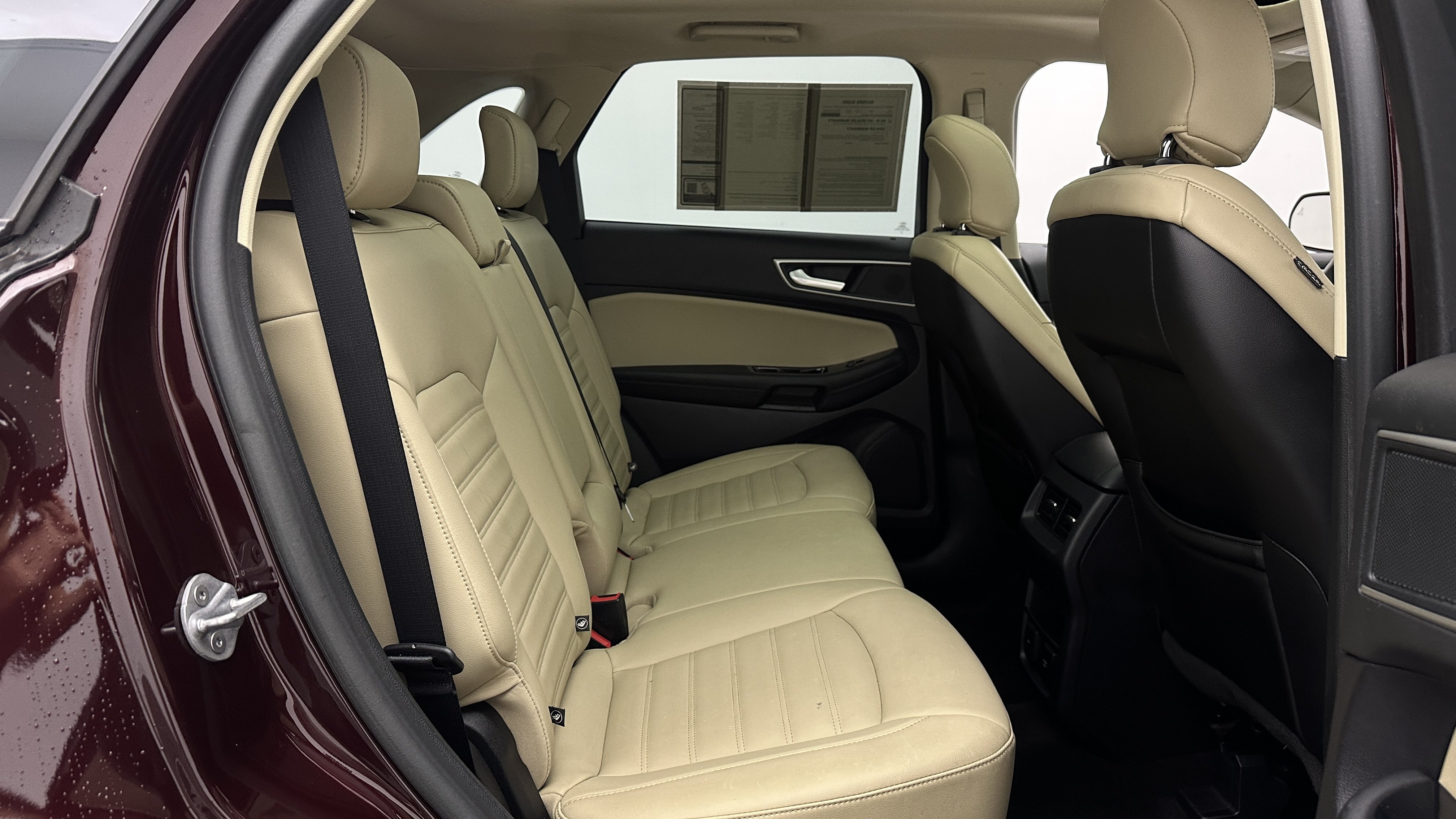 Used 2019 Ford Edge SEL w/ Equipment Group 201A AWD/4WD image 36