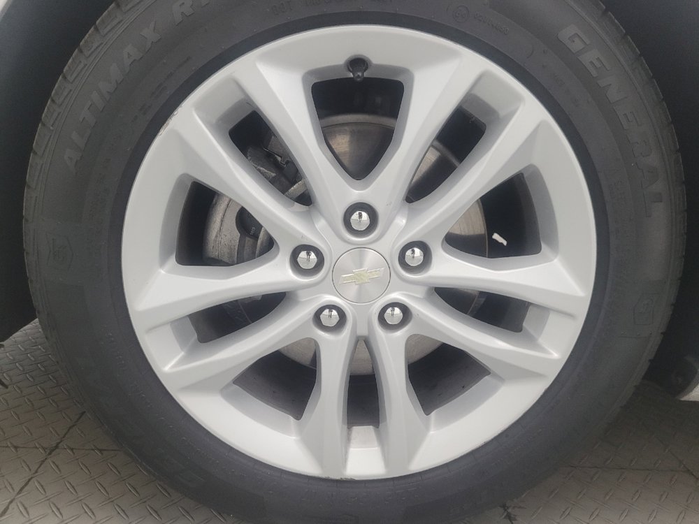 Used 2018 Chevrolet Malibu LT FWD image 31