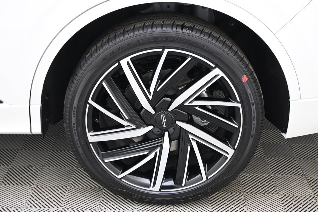 New 2026 Lincoln Aviator Black Label image 20