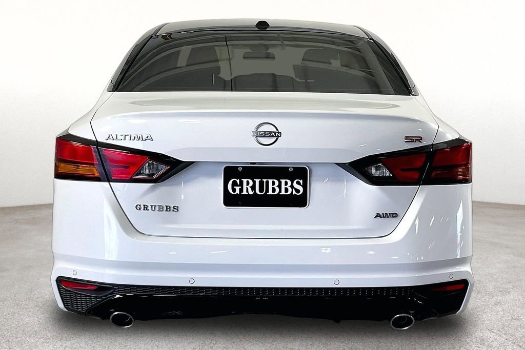 New 2026 Nissan Altima 2.5 SR AWD/4WD image 7