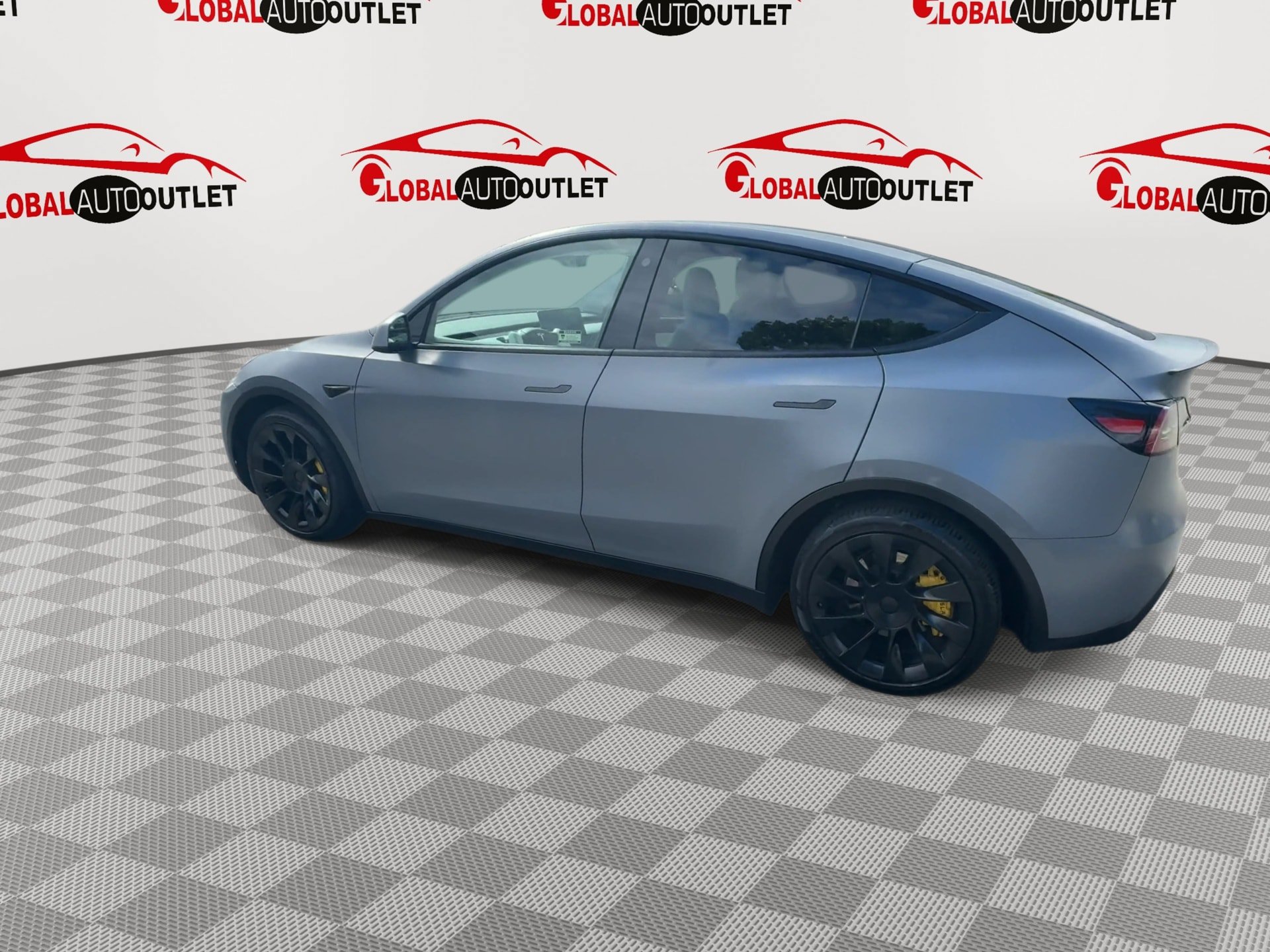 Used 2021 Tesla Model Y Long Range AWD/4WD image 5
