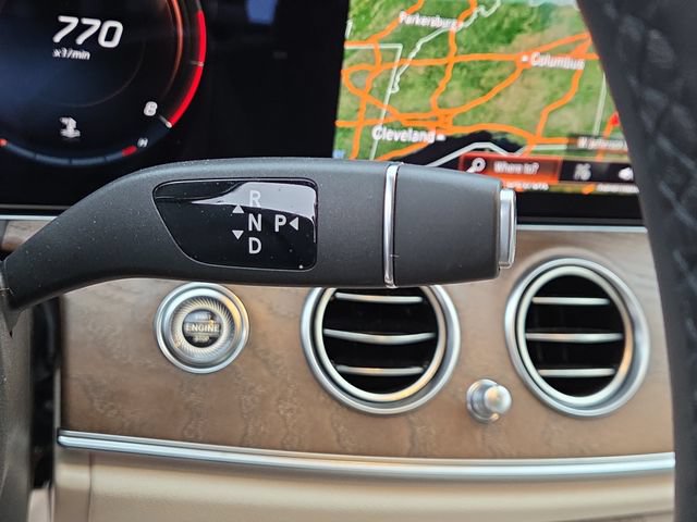 Used 2023 Mercedes-Benz E 350 4MATIC Sedan image 11