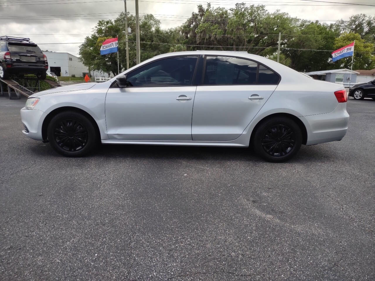 Used 2014 Volkswagen Jetta S image 6