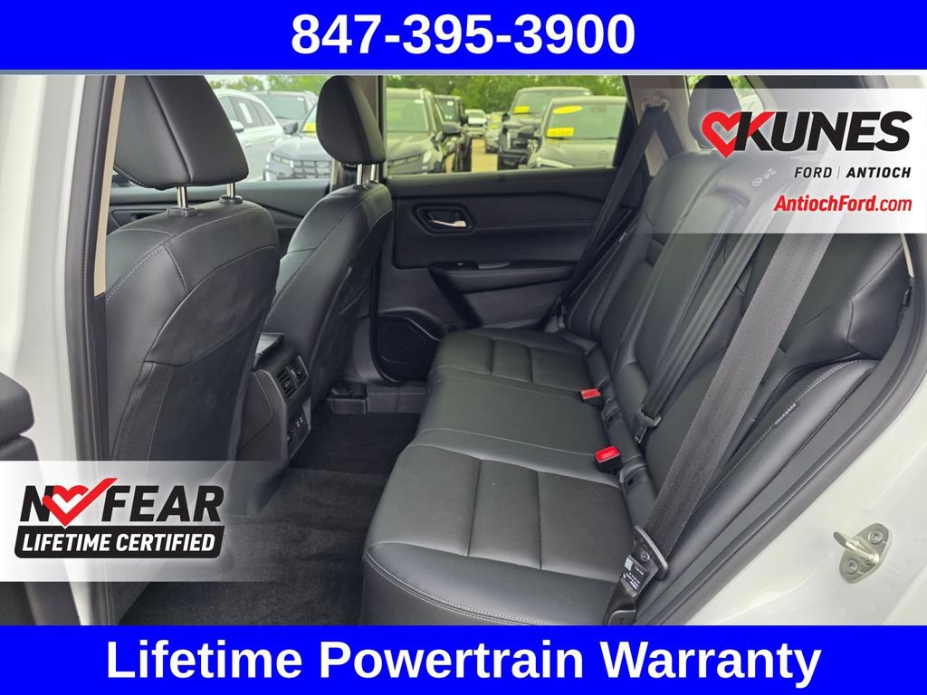 Used 2025 Nissan Rogue SL w/ SL Premium Package FWD image 25