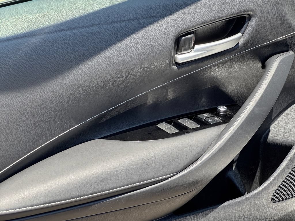 Used 2020 Toyota Corolla SE FWD image 9