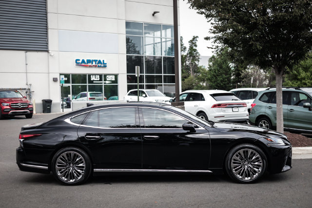 Used 2018 Lexus LS 500 AWD w/ Luxury Package image 16