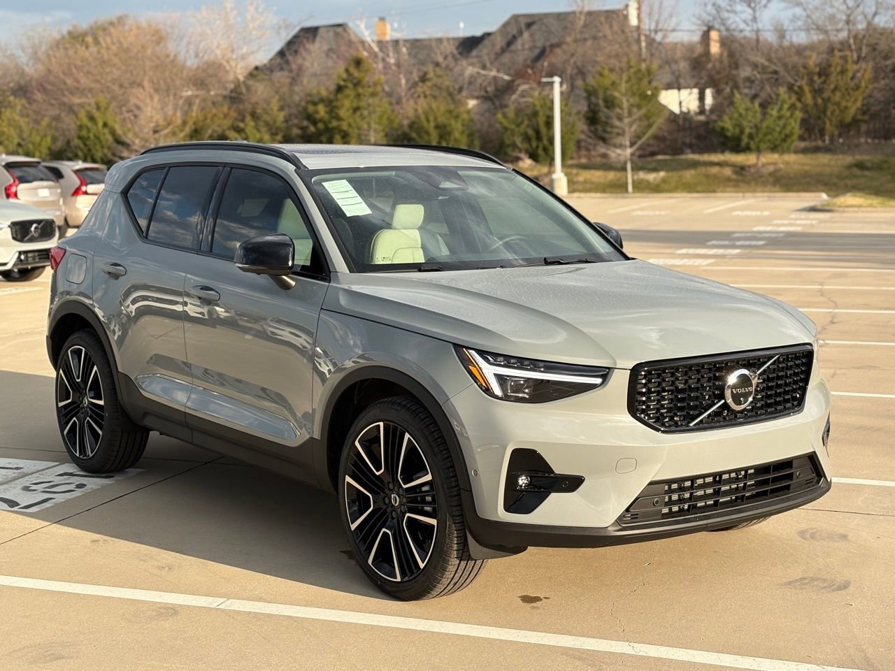 New 2026 Volvo XC40 B5 Plus w/ Protection Package Premier image 3