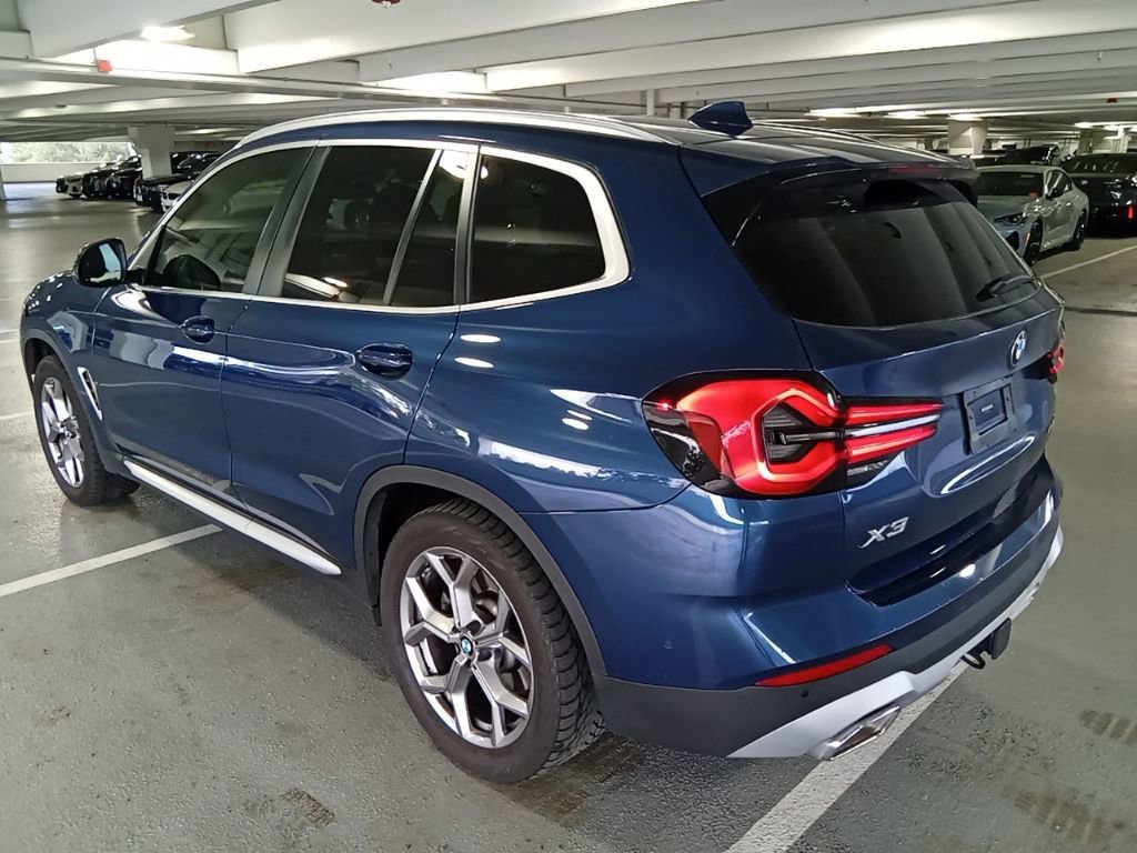 Certified 2023 BMW X3 xDrive30i w/ Premium Package image 9
