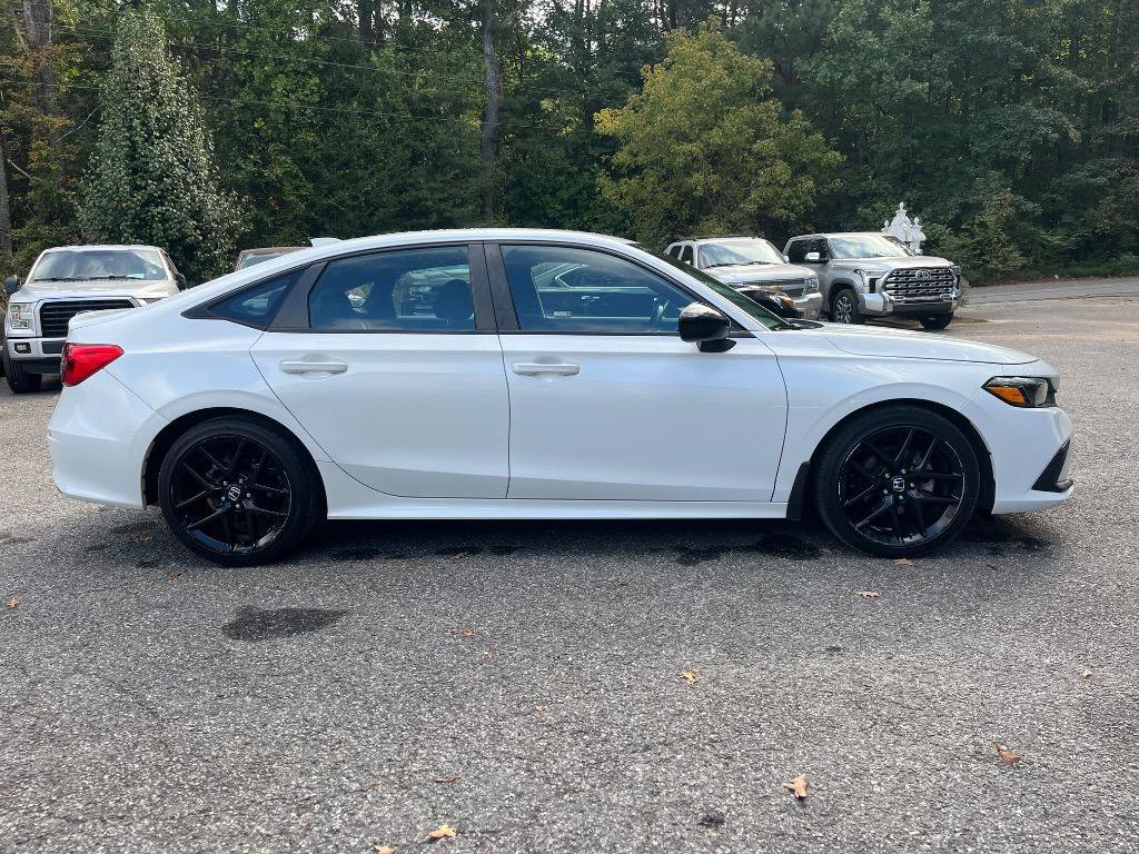Used 2022 Honda Civic Sport image 4