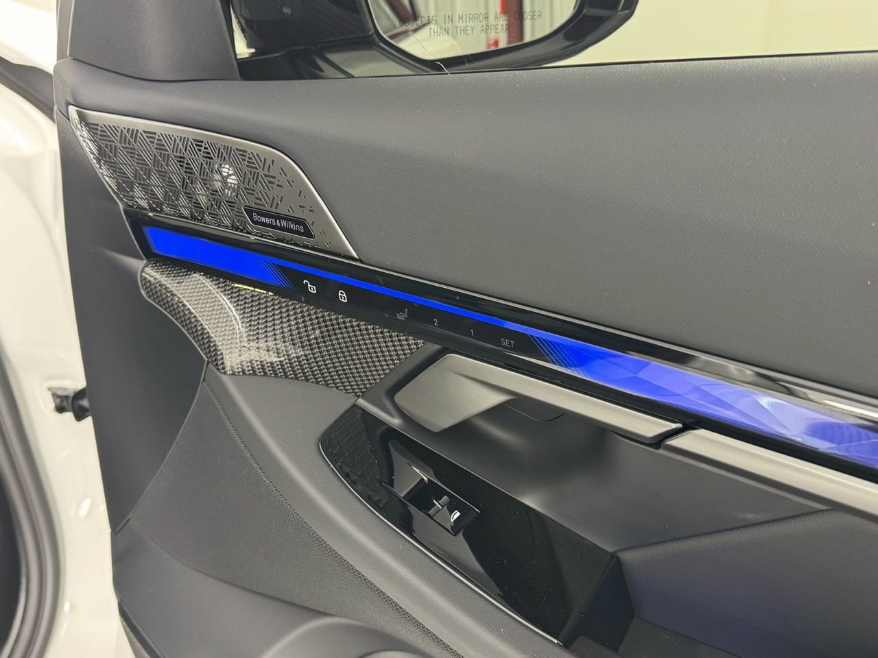 Used 2026 BMW M5 w/ Carbon Package image 34