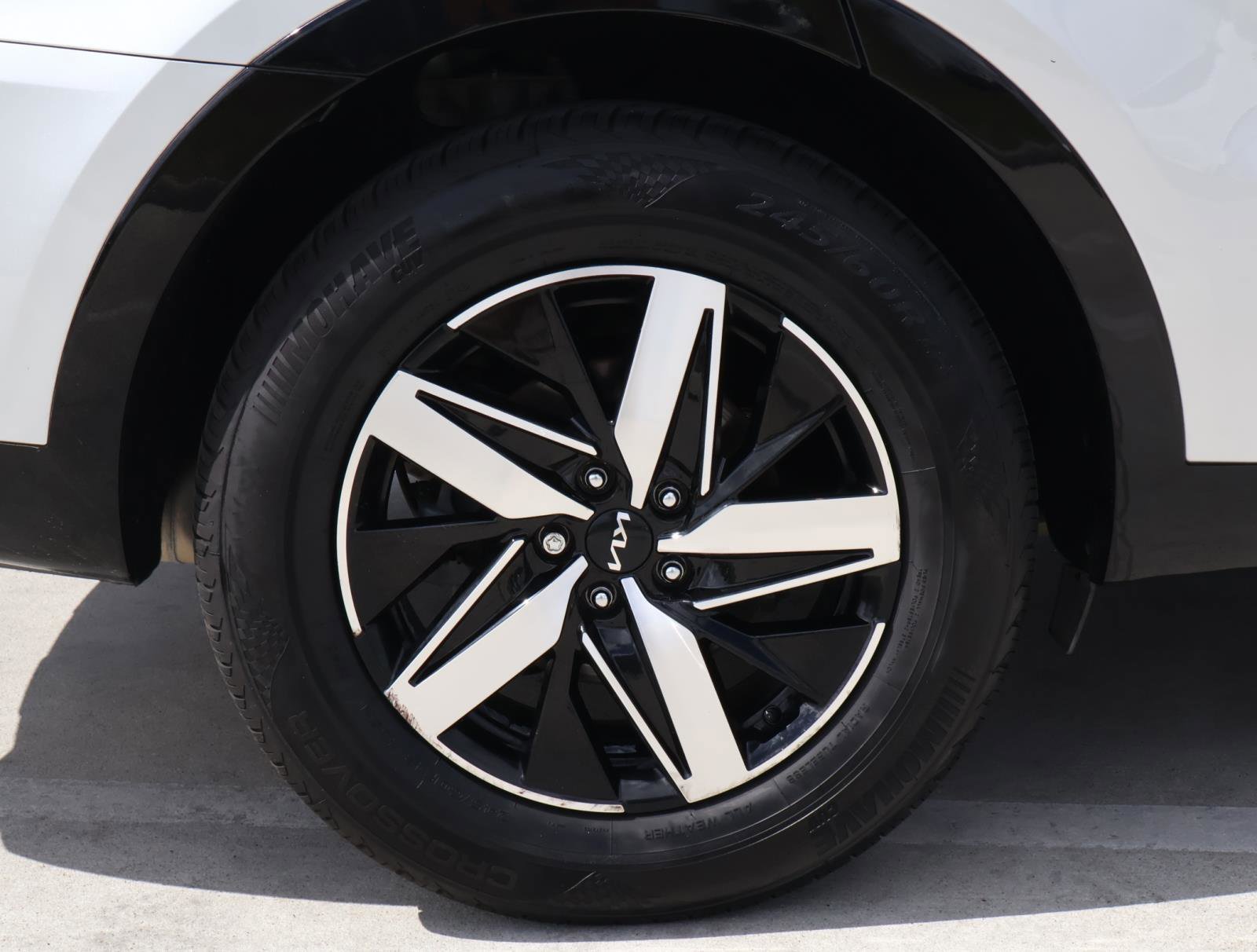 Used 2022 Kia Sorento EX FWD image 8