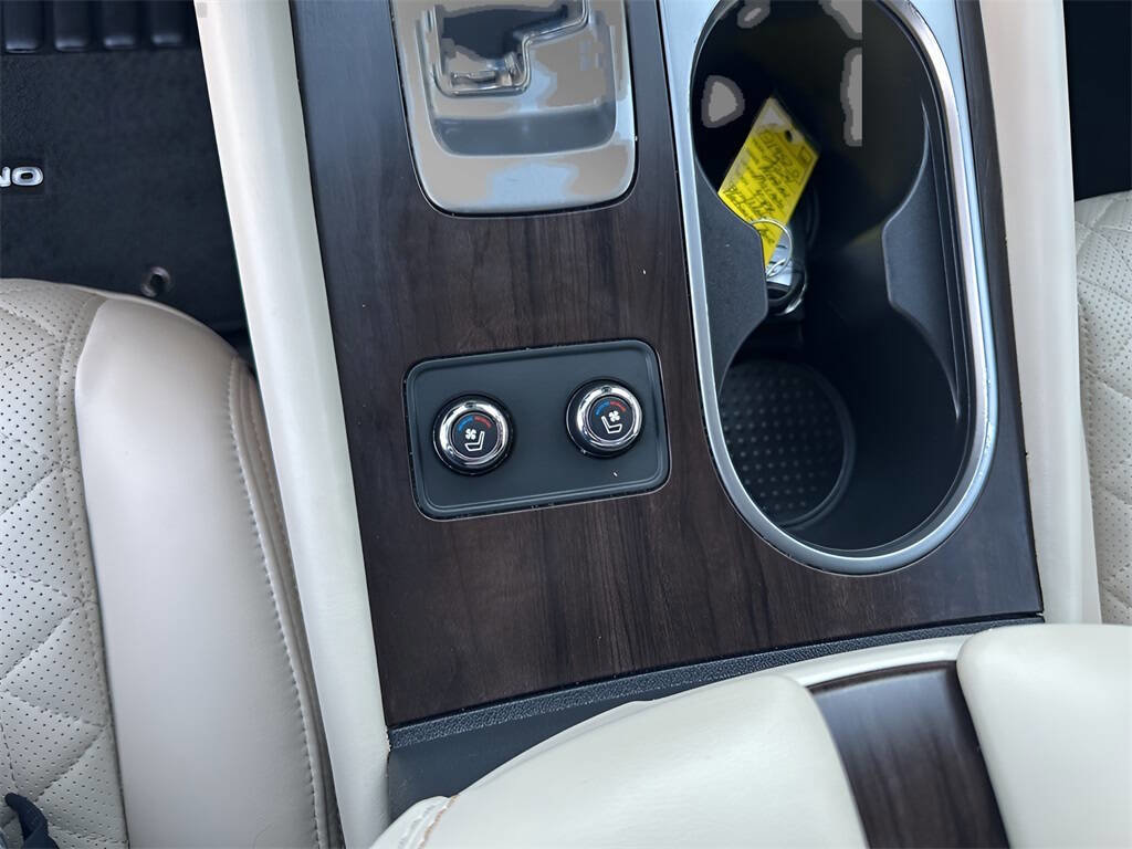 Used 2024 Nissan Murano Platinum w/ Cargo Package image 30