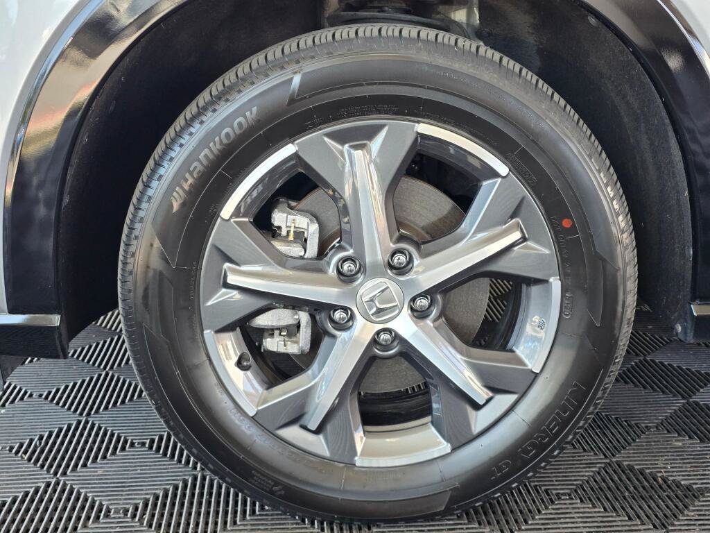 Used 2024 Honda HR-V EX-L image 10