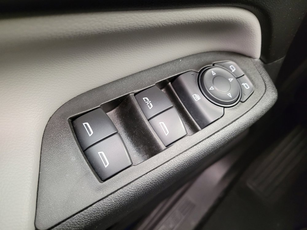 Used 2022 Chevrolet Equinox LS image 27