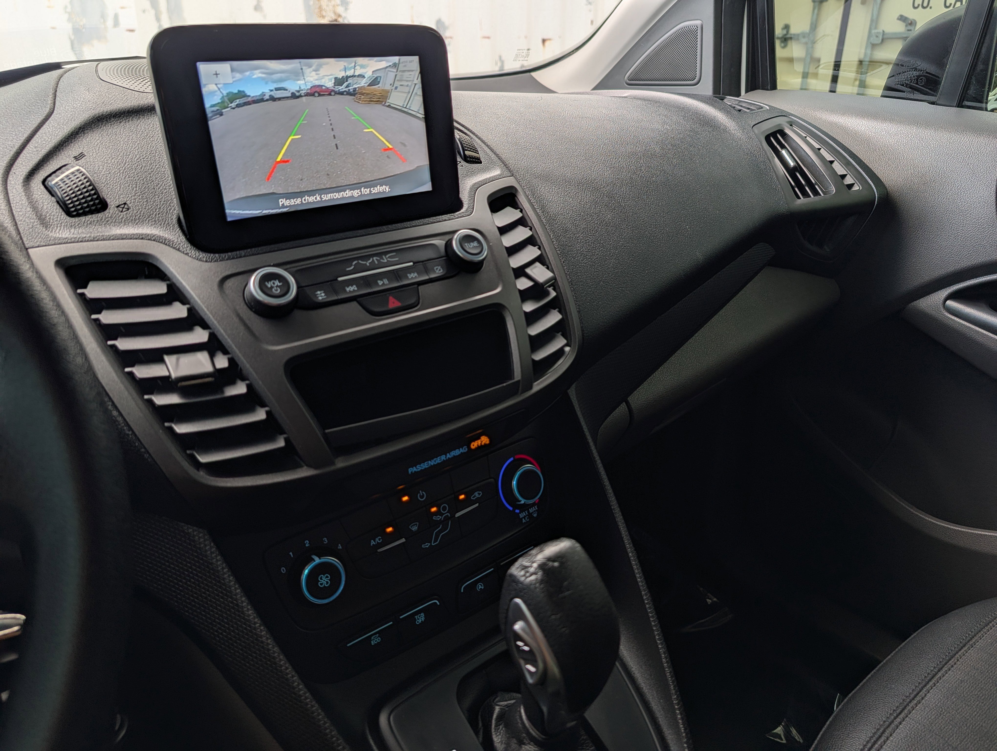 Used 2019 Ford Transit Connect XL FWD image 27