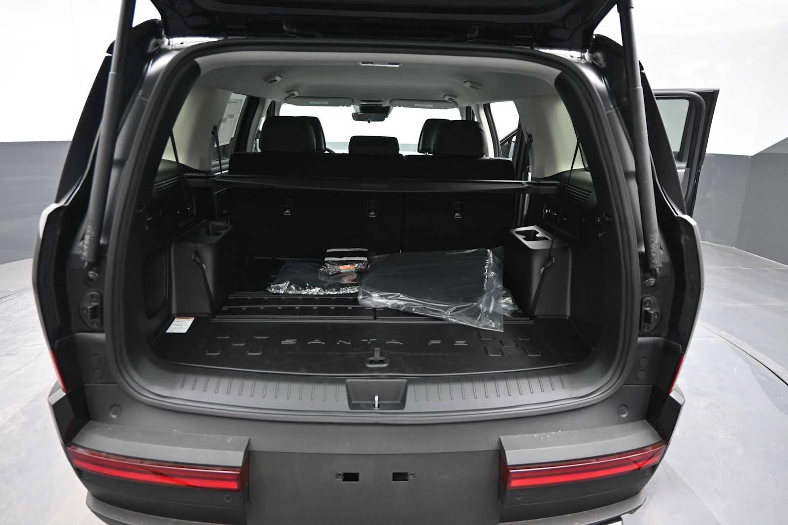 New 2026 Hyundai Santa Fe SEL FWD image 13