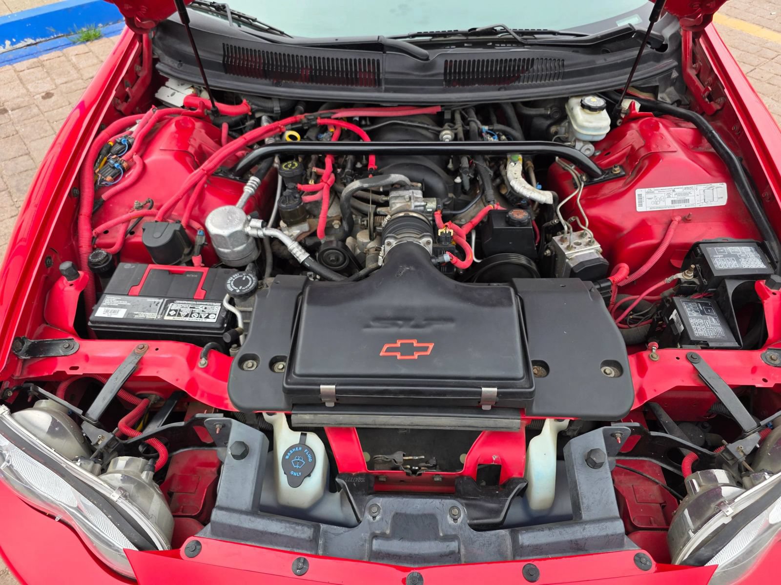 Used 1998 Chevrolet Camaro Z28 w/ SS Performance/Appearance Pkg RWD image 10