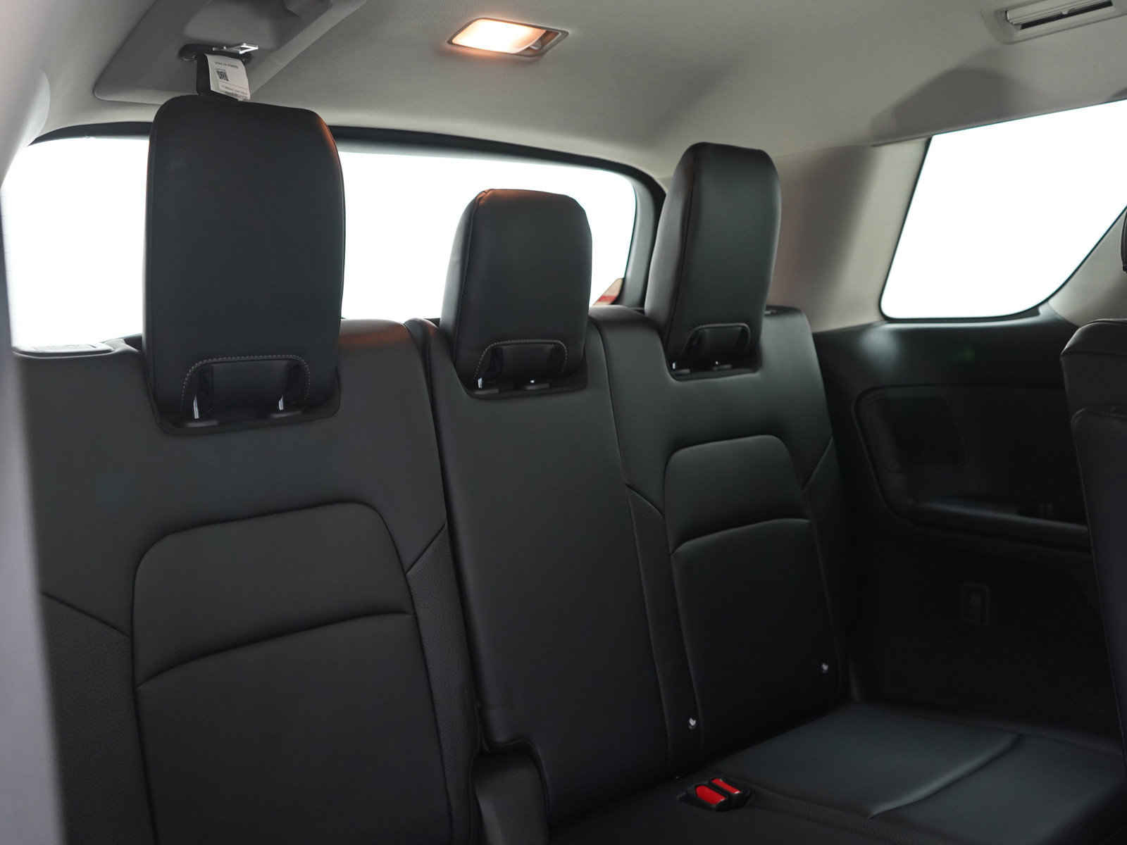 Used 2023 Nissan Pathfinder SL w/ SL Premium Package image 11