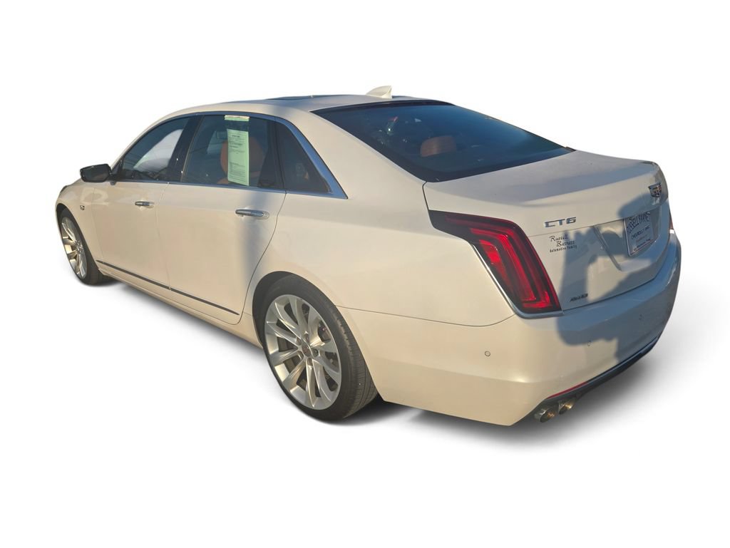 Used 2018 Cadillac CT6 Luxury AWD/4WD image 3