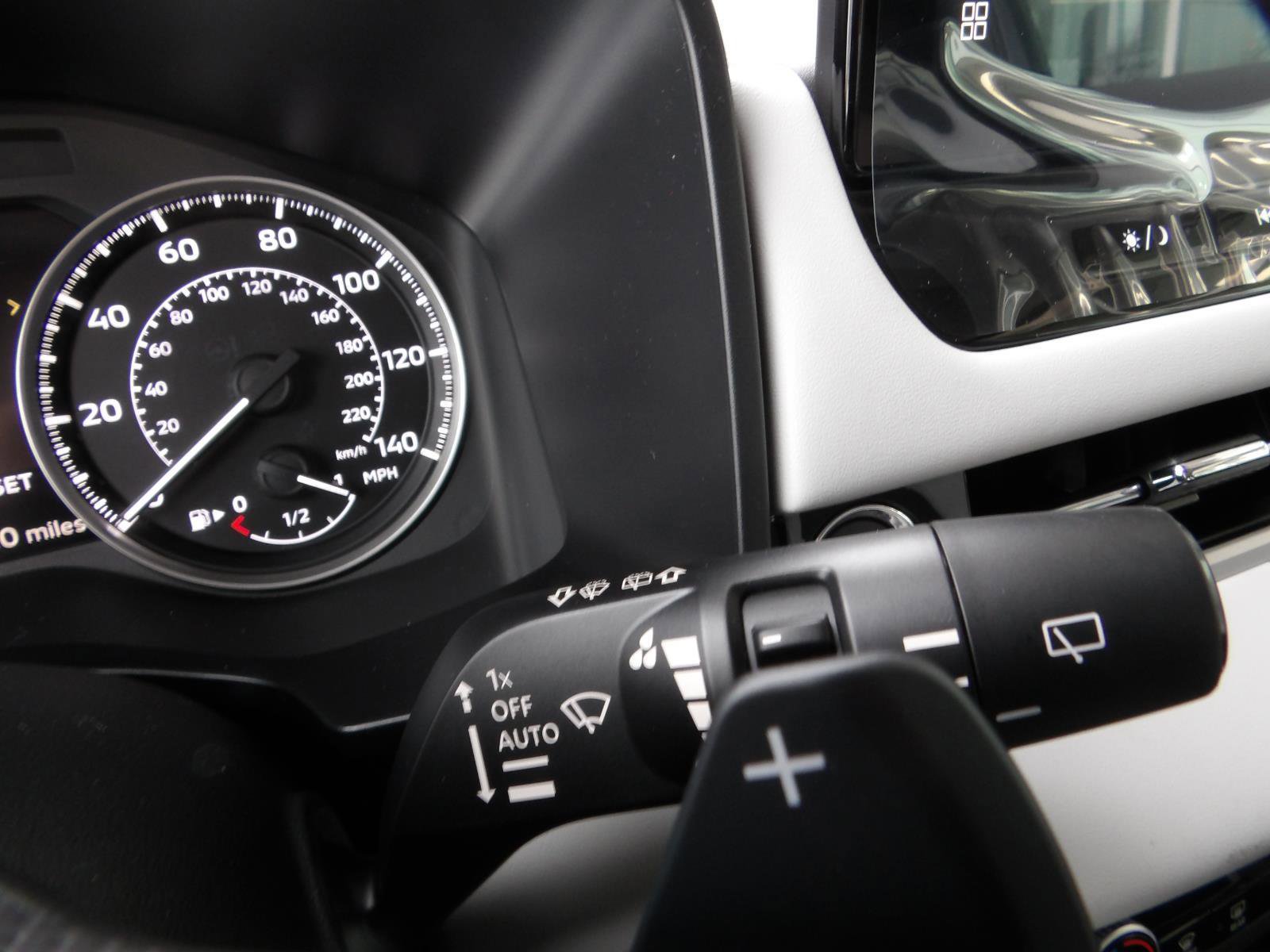 New 2026 Mitsubishi Outlander SE AWD/4WD image 35