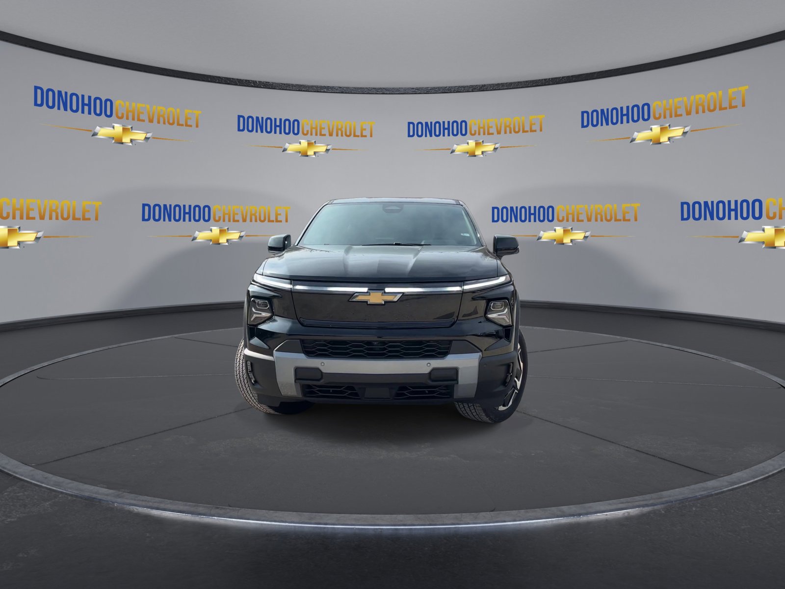 New 2026 Chevrolet Silverado EV LT w/ Premium Package image 3
