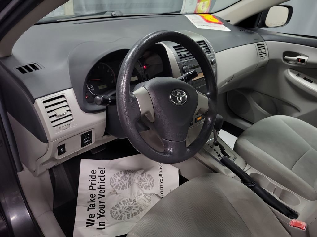 Used 2011 Toyota Corolla LE image 13